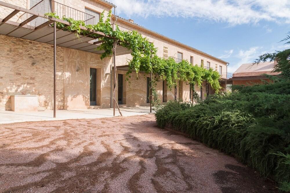 Hotel Spa La Romana, The Originals Relais Bagian luar foto