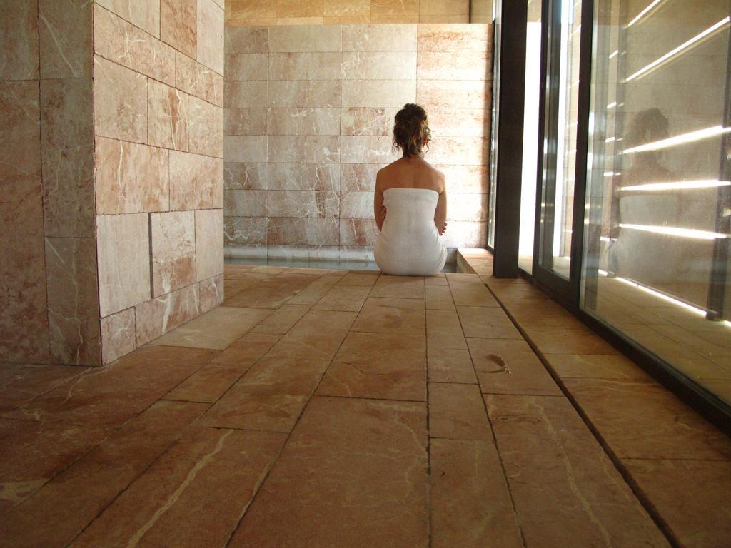 Hotel Spa La Romana, The Originals Relais Bagian luar foto