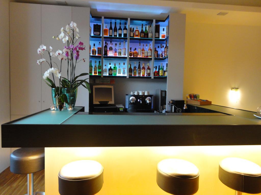 Hotel Spa La Romana, The Originals Relais Bagian luar foto