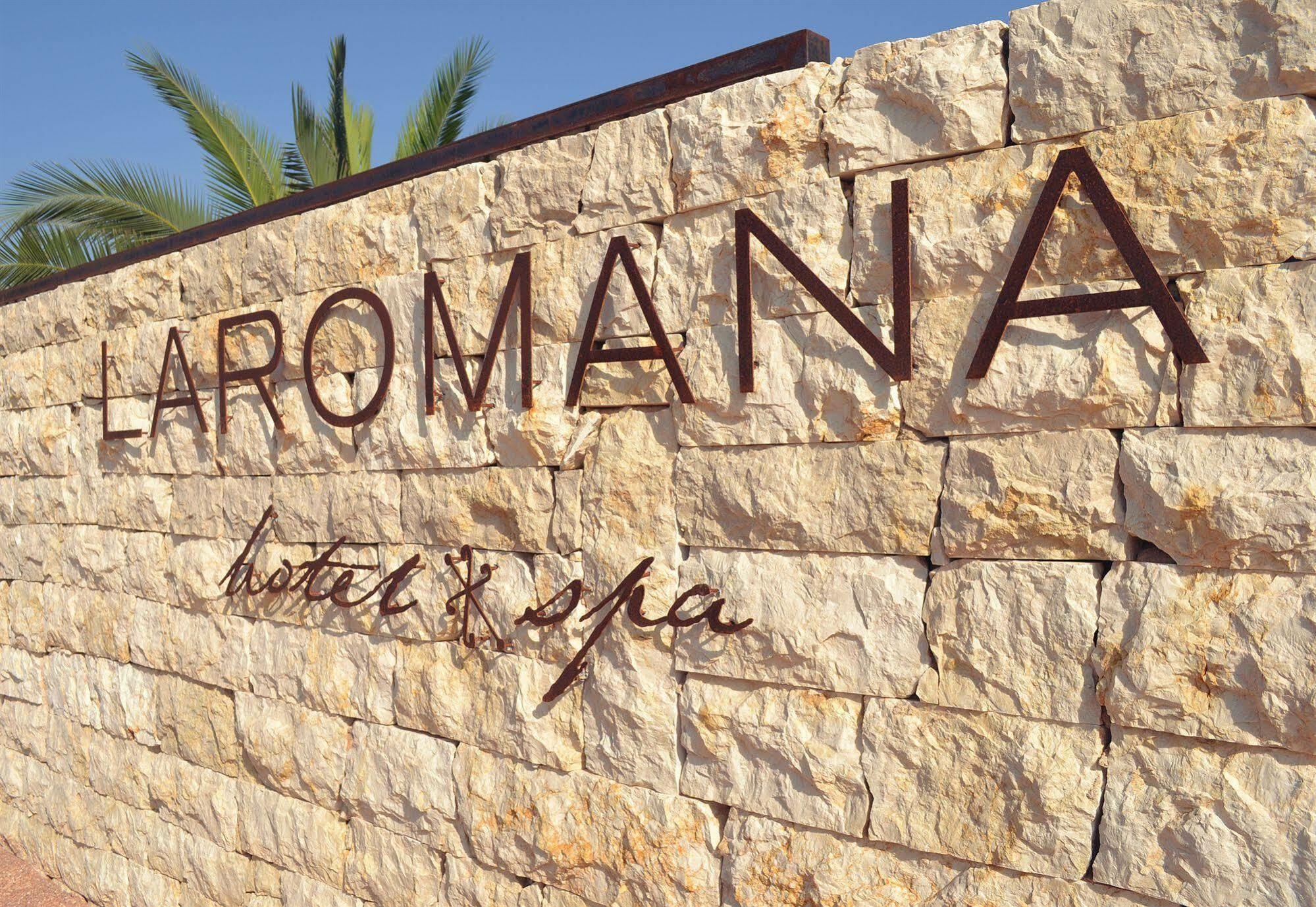 Hotel Spa La Romana, The Originals Relais Bagian luar foto